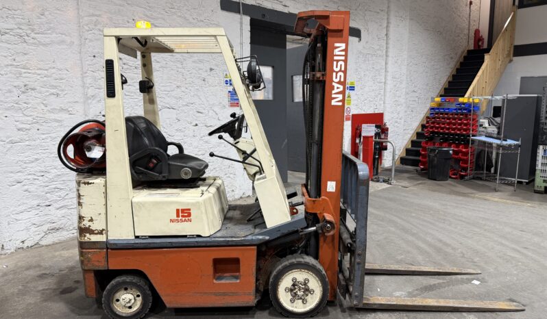 Nissan 15 2W330 Twin Mast Counter Balance Forklift Truck For Auction on 2025-02-26 full