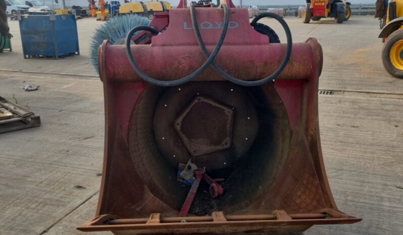 2015 Lloyd 52″ Hydraulic Trommel Screening Bucket 65mm Pin to suit 13 Ton Excavator Crushing & Screening Attachments For Auction: Leeds – 5th, 6th, 7th & 8th March 2025 @ 8:00am full