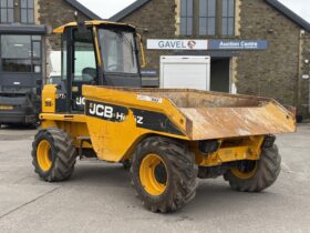 2018 JCB Cabbed Site 7T-1 Front Tip Dumper Truck For Auction on 2025-03-04