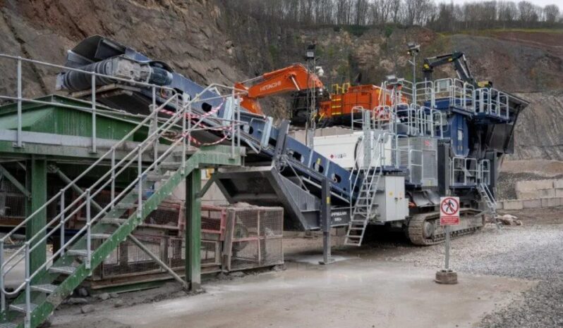 Lippmann 1300J-E Jaw Crusher Excellent Condition full