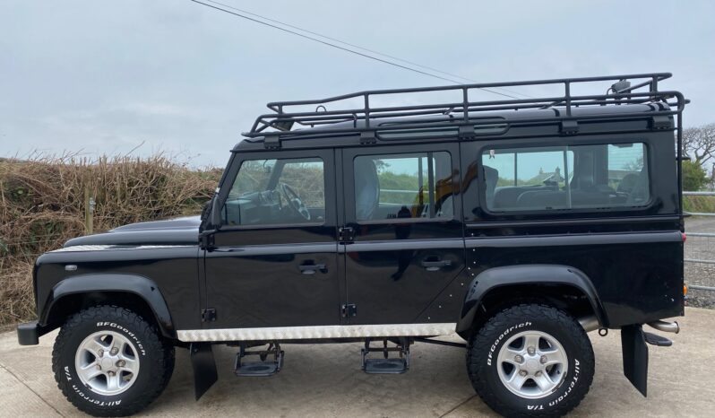 2013 Land Rover Defender 110 full