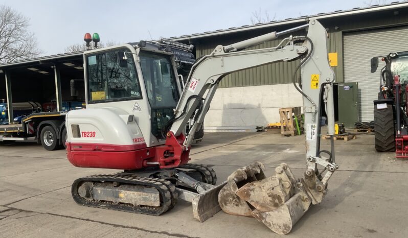 TAKEUCHI TB230 full