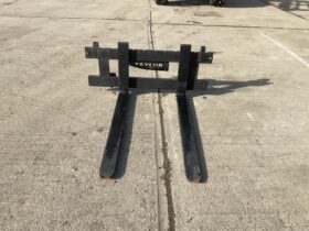 TAYLOR ATTACHMENTS PALLET FORKS full