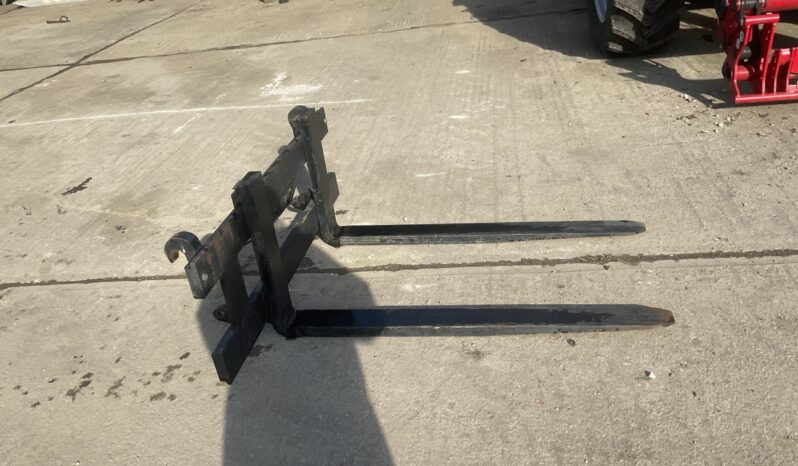 TAYLOR ATTACHMENTS PALLET FORKS full