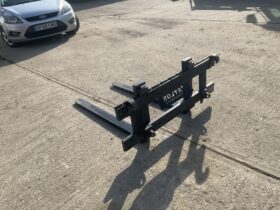 TAYLOR ATTACHMENTS PALLET FORKS full