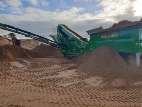 McCloskey S110 Screener Excellent Condition full