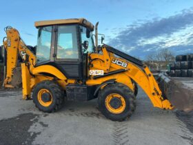 2012 JCB 2CX Streetmaster