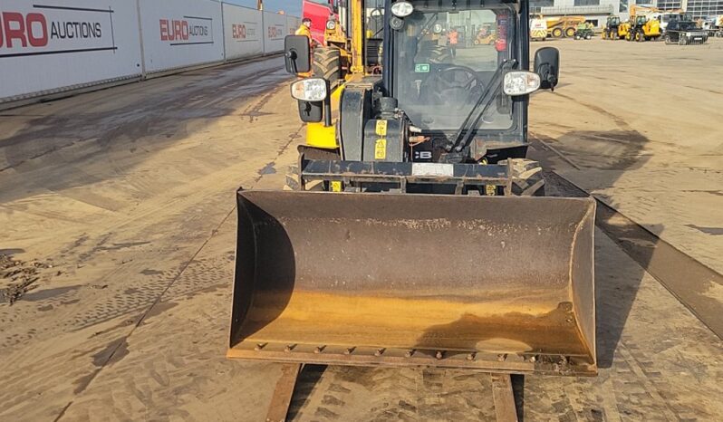 2019 JCB 526-40 Telehandlers For Auction: Leeds – 5th, 6th, 7th & 8th March 2025 @ 8:00am full