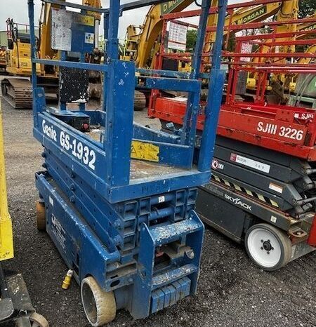 Genie GS-1932 Scissor Lift For Auction on 2025-03-22 full