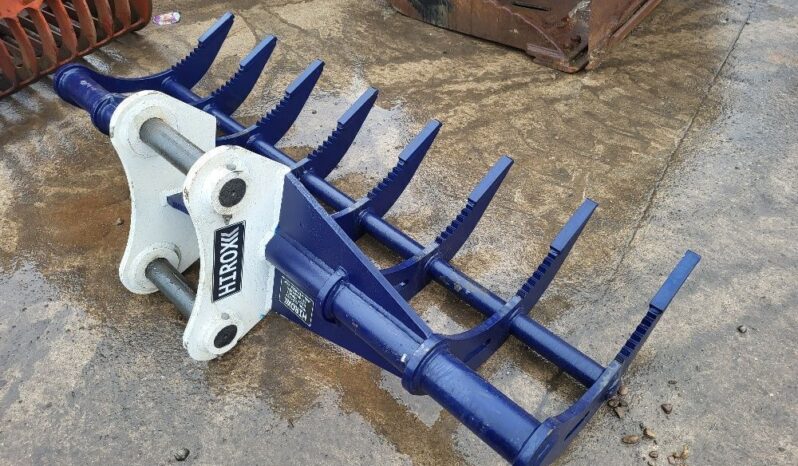 New & Unused Hirox Excavator Rake Attachment – 65mm Pins For Auction on 2025-03-22 full