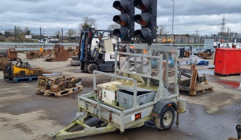 Pike Traffic 2 Way Traffic Light System, Single Axle Trailer Plant Trailers For Auction: Leeds – 5th, 6th, 7th & 8th March 2025 @ 8:00am