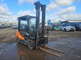 1 DOOSAN D30S-5 FORKLIFT For Auction on 2025-03-18 For Auction on 2025-03-18 full