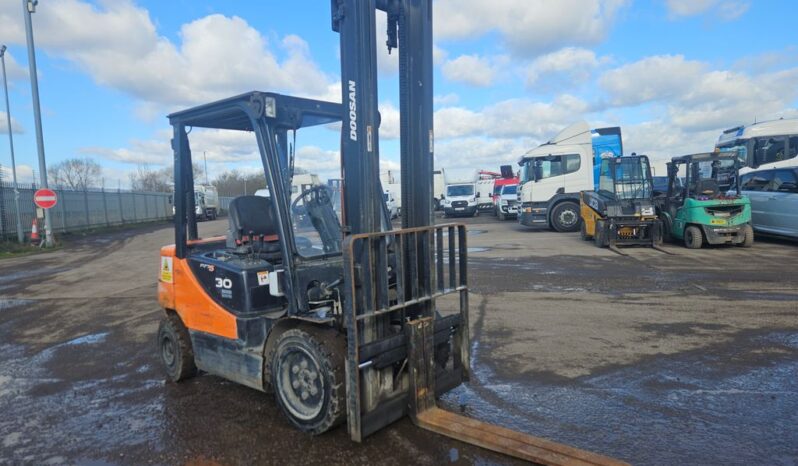 1 DOOSAN D30S-5 FORKLIFT For Auction on 2025-03-18 For Auction on 2025-03-18 full