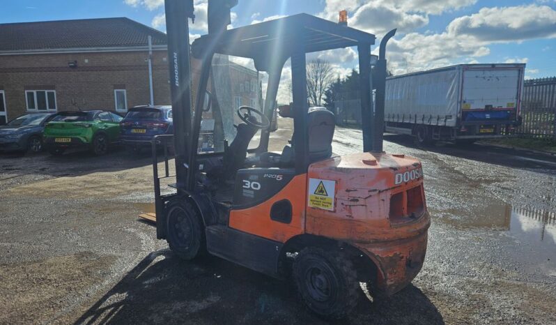 1 DOOSAN D30S-5 FORKLIFT For Auction on 2025-03-18 For Auction on 2025-03-18 full