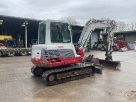 TAKEUCHI TB250 full