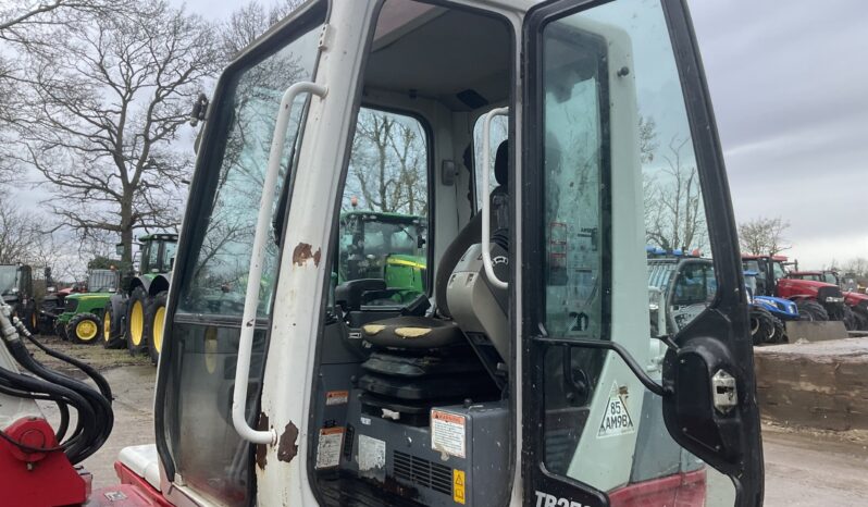 TAKEUCHI TB250 full