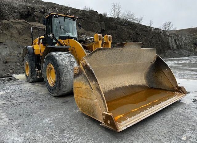 2021 CAT 982M Loading Shovel For Auction on 2025-03-08