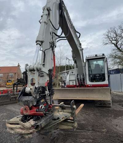 2019 Takeuchi TB2150R 16 Tonne Operating Mass Hydraulic Excavator with Huge Assortment Of Attachments including Rototilt For Auction on 2025-03-18 For Auction on 2025-03-18 full