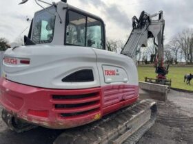 2017 Takeuchi TB290 9 Tonne Compact Hydraulic Excavator with Good Selection of Attachments, Buckets and Rototilt For Auction on 2025-03-18 For Auction on 2025-03-18 full