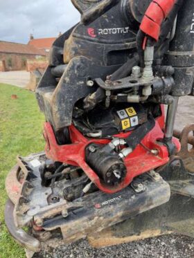 2017 Takeuchi TB290 9 Tonne Compact Hydraulic Excavator with Good Selection of Attachments, Buckets and Rototilt For Auction on 2025-03-18 For Auction on 2025-03-18 full