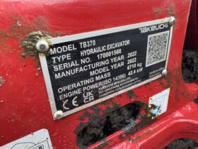 2022 Takeuchi TB370 7 Tonne Operating Mass Hydraulic Excavator with Rototilt Attachment and Grading Beam with Roller For Auction on 2025-03-18 For Auction on 2025-03-18 full