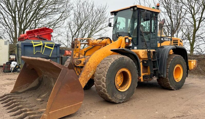 Hyundai HL760 9A Loading Shovel full