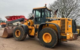 Hyundai HL760 9A Loading Shovel full