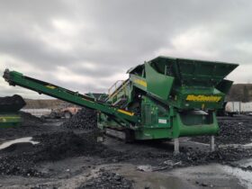 2021 McCloskey R230 Screener For Auction on 2025-03-08 full