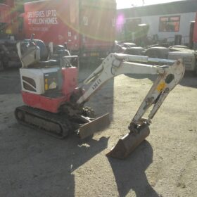 2017 TAKEUCHI TB210R  For Auction on 2025-03-25 at 09:30