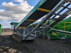 2023 McCloskey SF80 Mobile Stacker For Auction on 2025-03-08